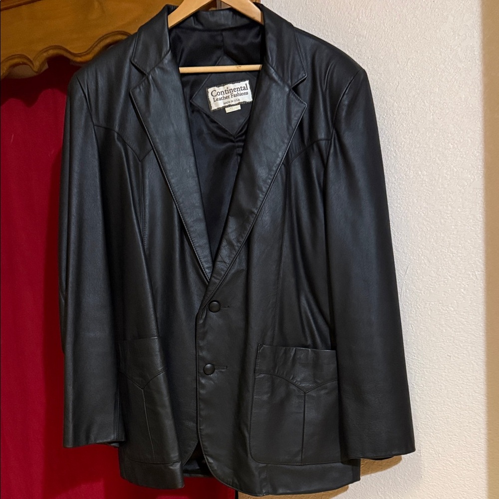 Black Performance Jacket for Men 44R western style